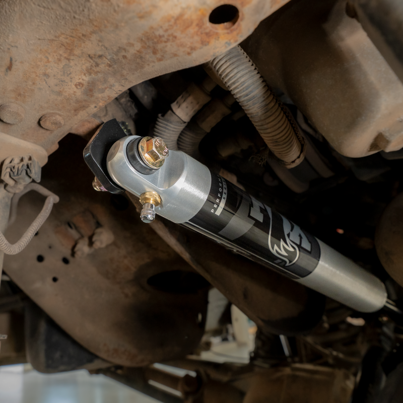 Load image into Gallery viewer, FOX PERFORMANCE SERIES 2.0 IFP STABILIZER KIT FOR 2005-2007 FORD SUPER DUTY F-250/F-350
