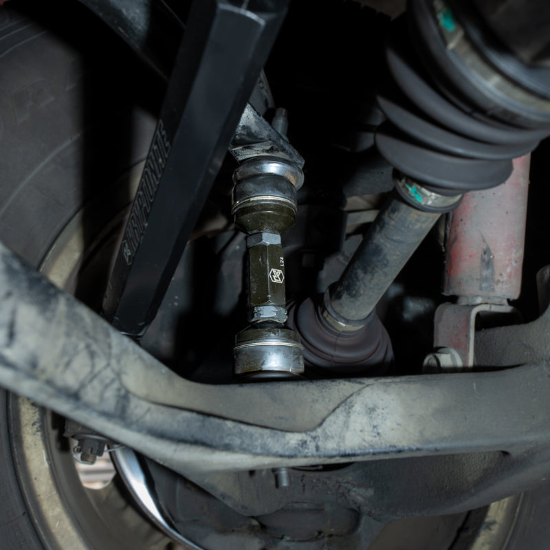 Load image into Gallery viewer, Kryptonite Front Swy Bar End Links for 1988-2006 GM Trucks
