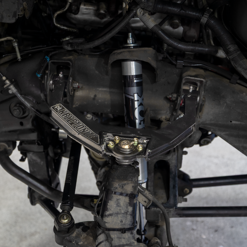 Load image into Gallery viewer, KRYPTONITE BOXED UPPER CONTROL ARM KIT FOR 2001–2010 CHEVY/GMC HD TRUCKS &amp; 2002–2009 HUMMER H2
